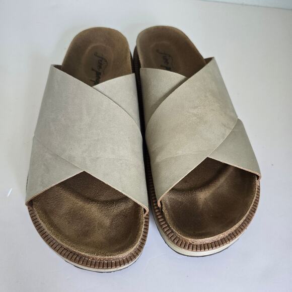 Free People Sidelines Crossover Slide Sandals 7.5 Dove Gray Beach Summer Comfort - Picture 2 of 9